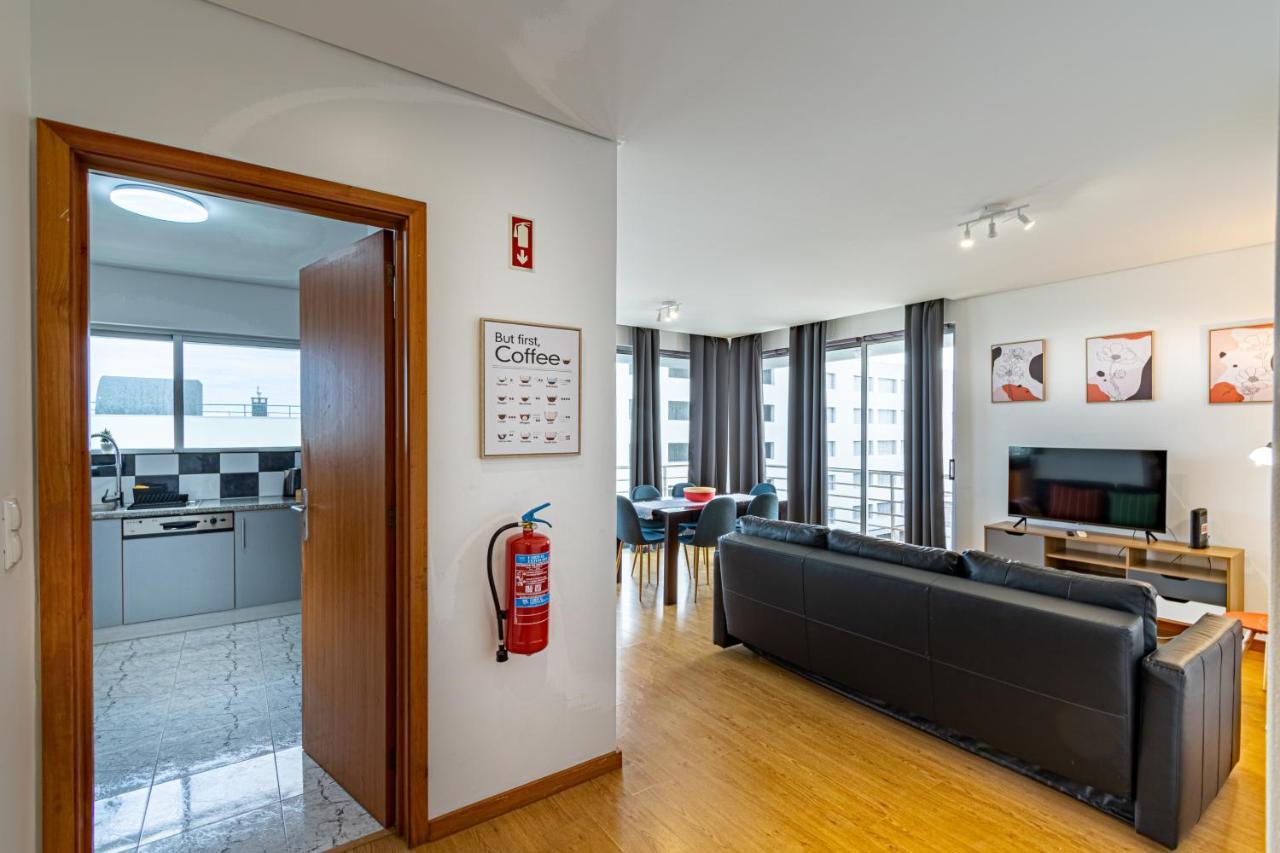 Atlantic West Town Apartment Понта Делгада Екстериор снимка